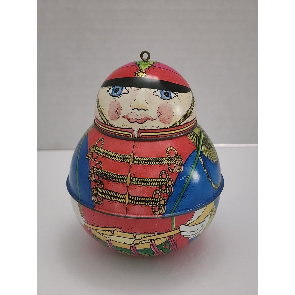 Ornament‎ 1991 Hallmark Tin Solider Round Vintage Christmas